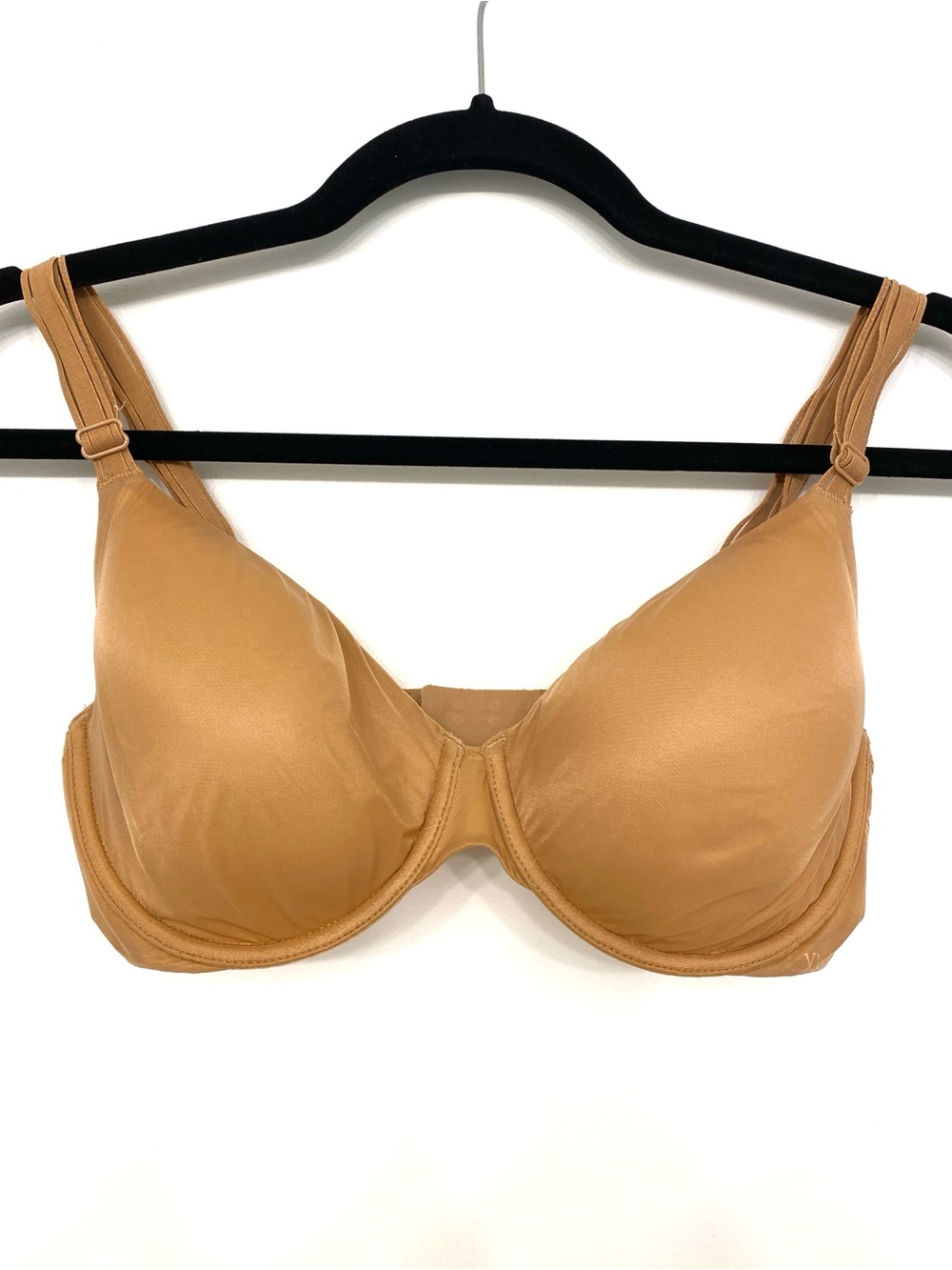 Victoria’s Secret Body by Victoria Perfect Coverage Bra 32DD Tan Underwire